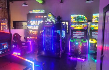 Funky’s Arcade Bar
